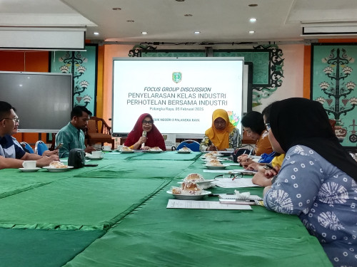 FGD PENYELARASAN KELAS INDUSTRI PERHOTELAN BERSAMA INDUSTRI
