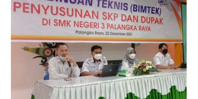 Puluhan Guru SMKN 3 Palangka Raya Ikuti Bimtek Penyusunan SKP dan Dupak