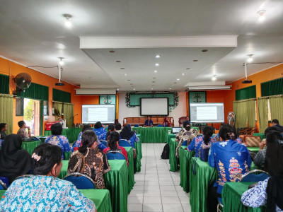RAPAT DINAS SMKN 3 PALANGKA RAYA