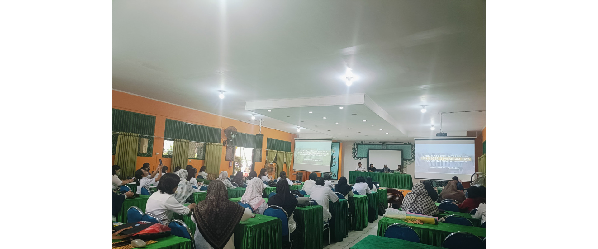 WORKSHOP OPTIMALISASI KOMUNITAS BELAJAR