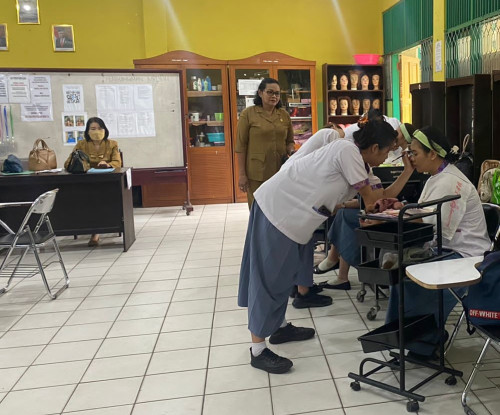 KEGIATAN PEMBEKALAN PRAKTIK KERJA LAPANGAN (PKL) SMK NEGERI 3 PALANGKA RAYA TAHUN AJARAN 2024/2025