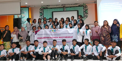 SOSIALISASI KEWIRAUSAHAAN PDPWM UNIVERSITAS PALANGKA RAYA DI SMKN 3 PALANGKA RAYA