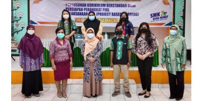 SMKN 3 Palangka Raya Perkuat Program Kemitraan Dunia Kerja